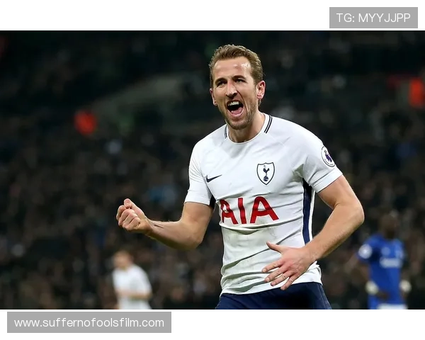 哈里·凯恩世界杯金靴表现解析:大赛荣誉是否支撑历史地位